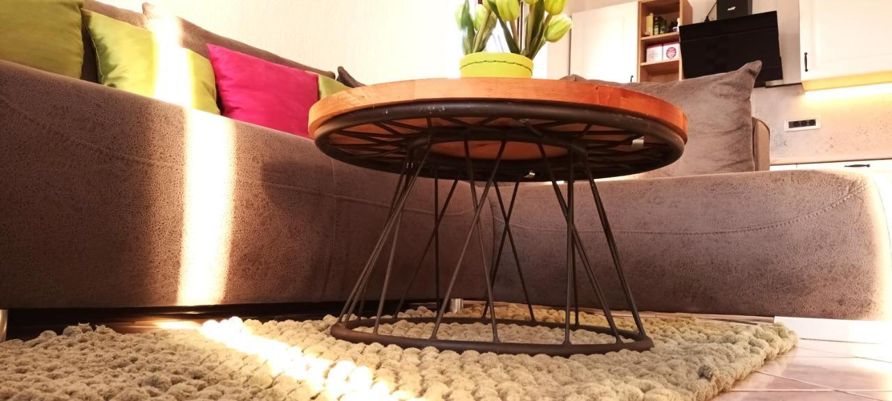 Olivista Croatia Apartments Njivice Dış mekan fotoğraf