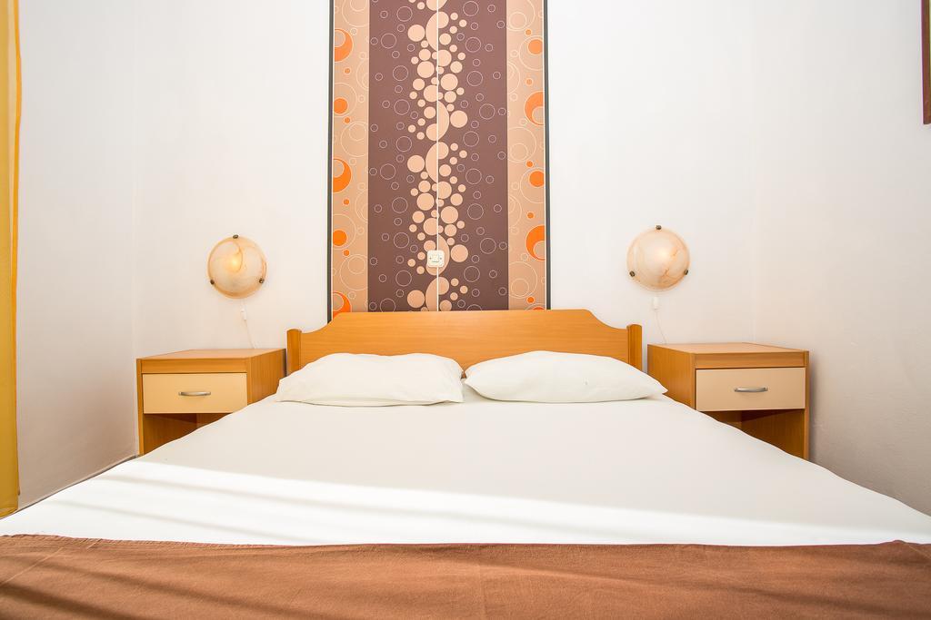 Olivista Croatia Apartments Njivice Dış mekan fotoğraf